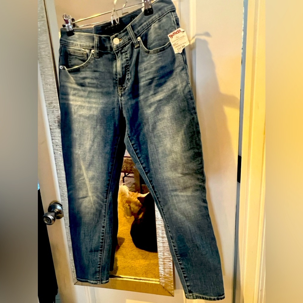 Lucky brand Ava crop jeans